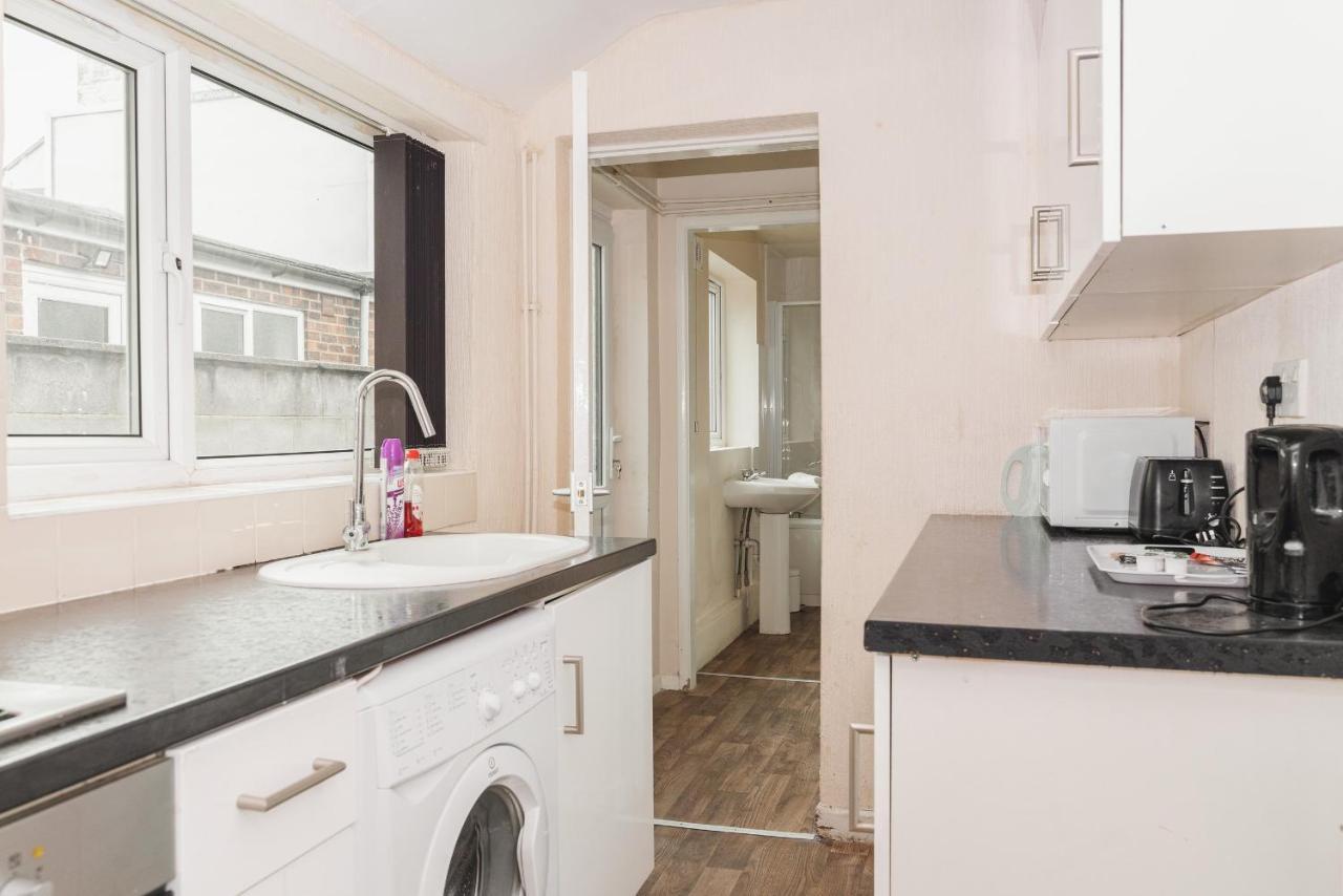 City Rooms In Stoke City Eksteriør bilde